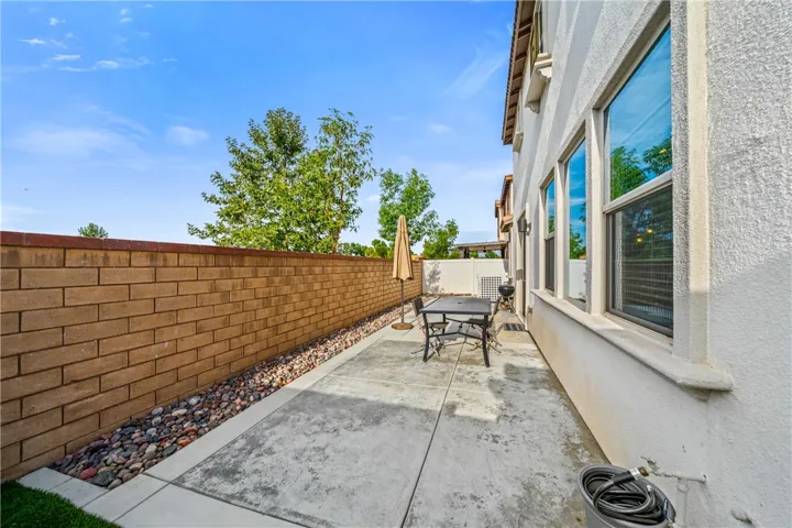 30432 Village Knoll Drive, Menifee, California 92584