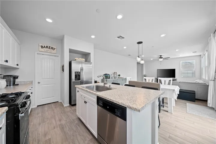 30432 Village Knoll Drive, Menifee, California 92584