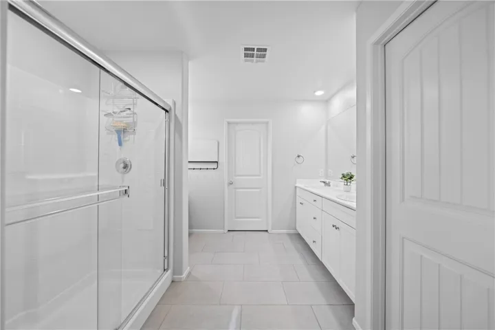 30432 Village Knoll Drive, Menifee, California 92584