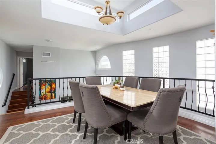 222 Larsson Street, Manhattan Beach, California 90266