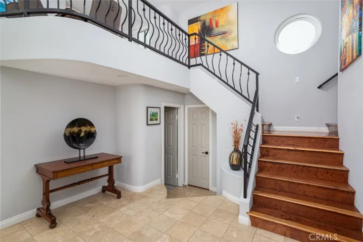 222 Larsson Street, Manhattan Beach, California 90266