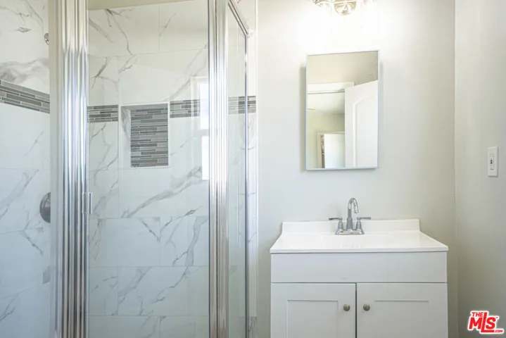 1241 W 110th Street, Los Angeles, California 90044