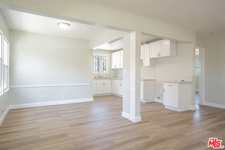 1241 W 110th Street, Los Angeles, California 90044