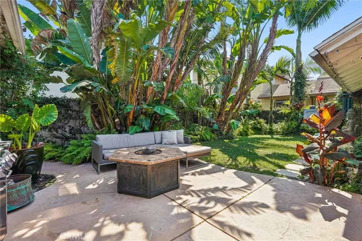 2232 250th Street, Lomita, California 90717