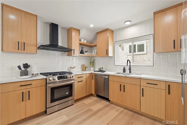 362 Ultimo Avenue, Long Beach, California 90814
