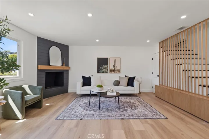 362 Ultimo Avenue, Long Beach, California 90814