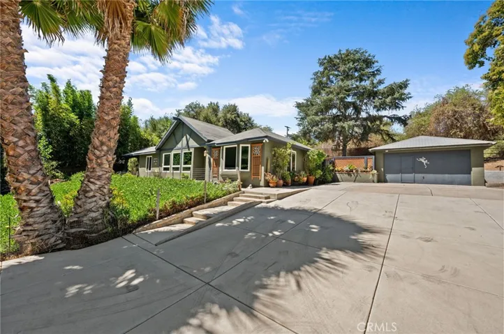 1446 Monte Vista Drive, Vista, California 92084