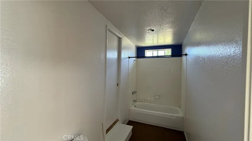 20141 Spruce Avenue, Newport Beach, California 92660
