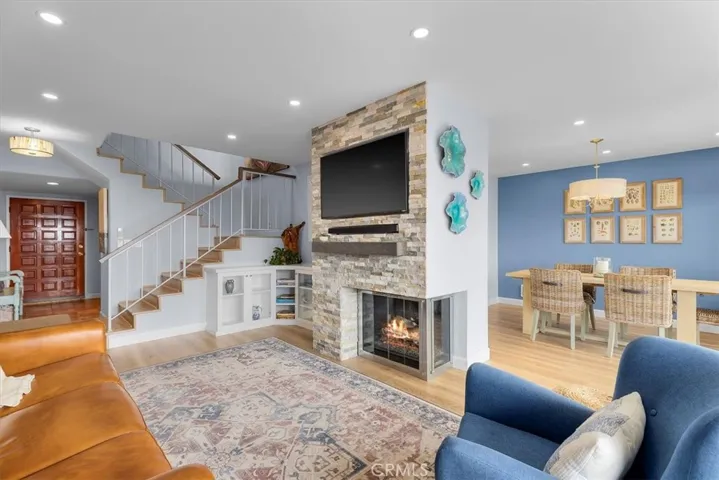 6 Cresta Verde Drive, Rolling Hills Estates, California 90274