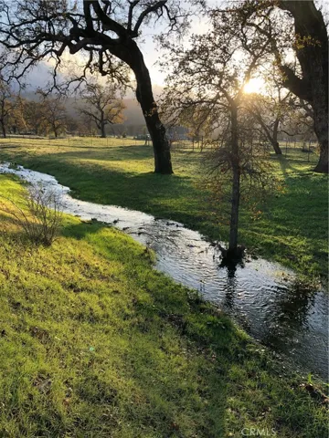 21369 Santa Clara Road, Middletown, California 95461