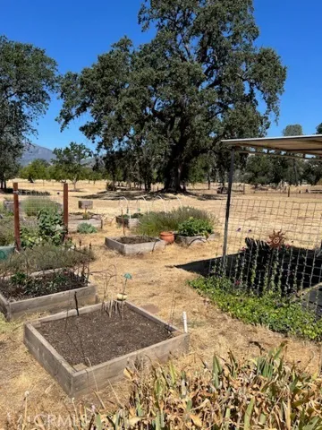 21369 Santa Clara Road, Middletown, California 95461