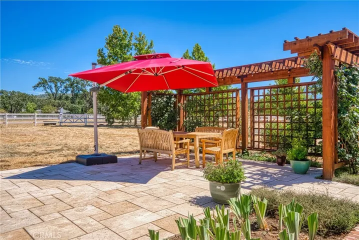 21369 Santa Clara Road, Middletown, California 95461