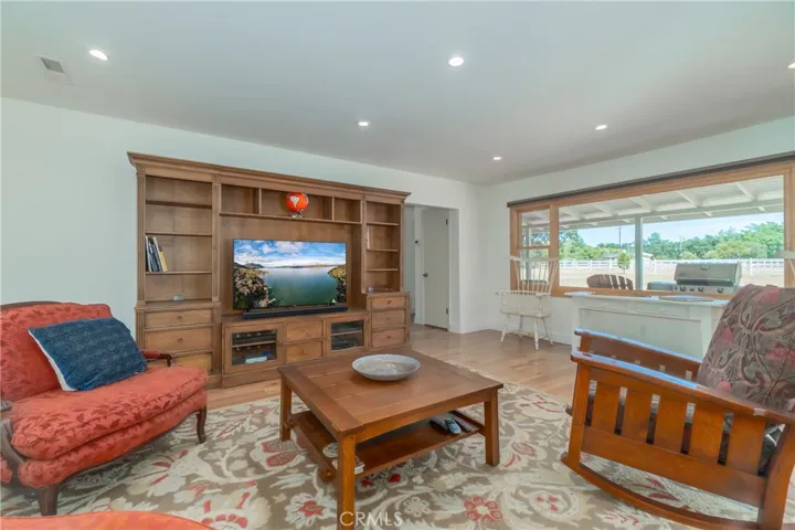 21369 Santa Clara Road, Middletown, California 95461