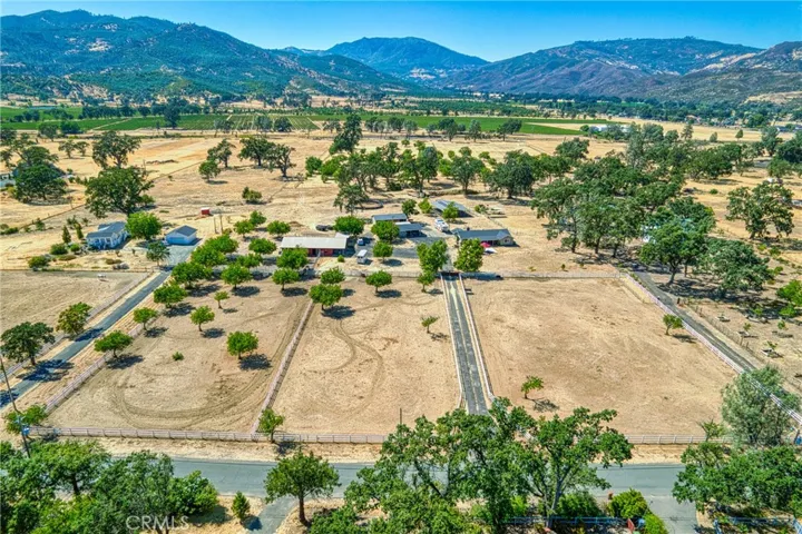 21369 Santa Clara Road, Middletown, California 95461