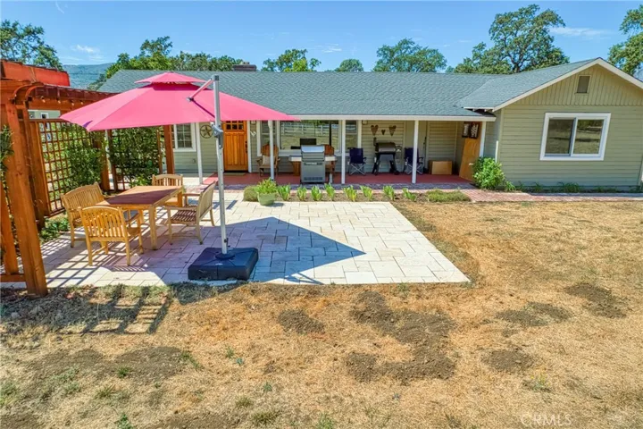 21369 Santa Clara Road, Middletown, California 95461