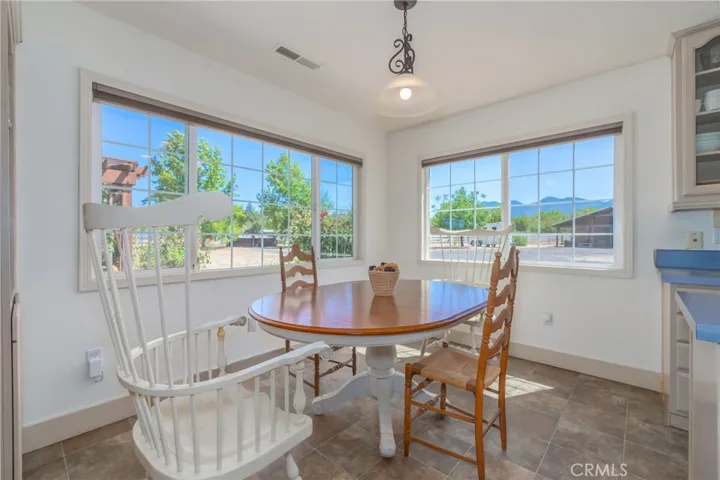 21369 Santa Clara Road, Middletown, California 95461