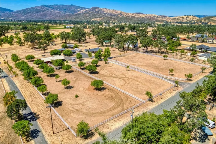 21369 Santa Clara Road, Middletown, California 95461