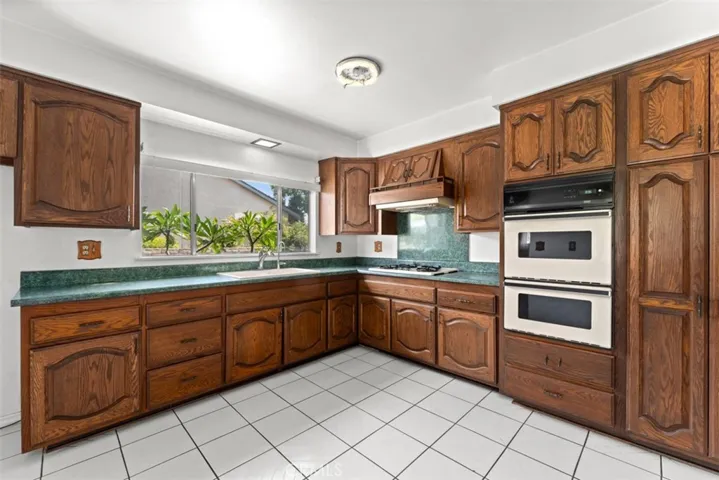 14733 Biola Avenue, La Mirada, California 90638