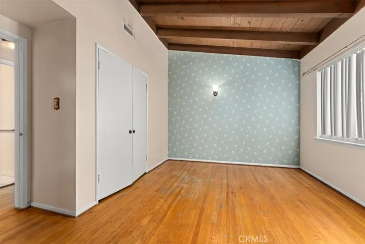 Guest Bedroom.