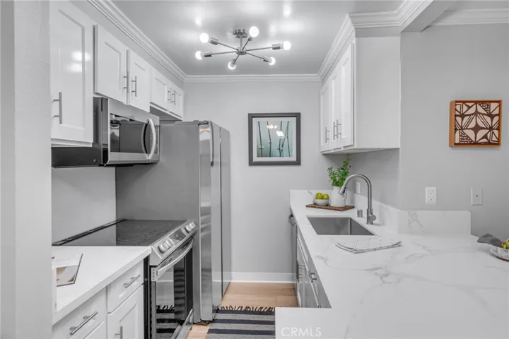 7740 Redlands Street M1080, Playa Del Rey, California 90293