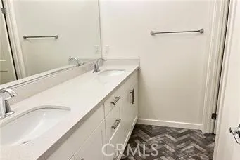 121 High Meadow, Lake Forest, California 92610