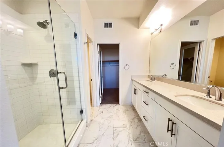 121 High Meadow, Lake Forest, California 92610