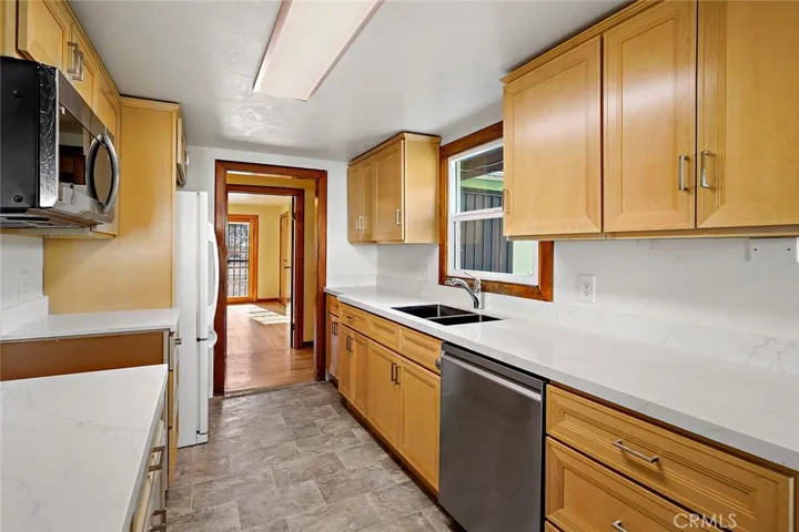 New Kitchen cabinets and quartz countertop.