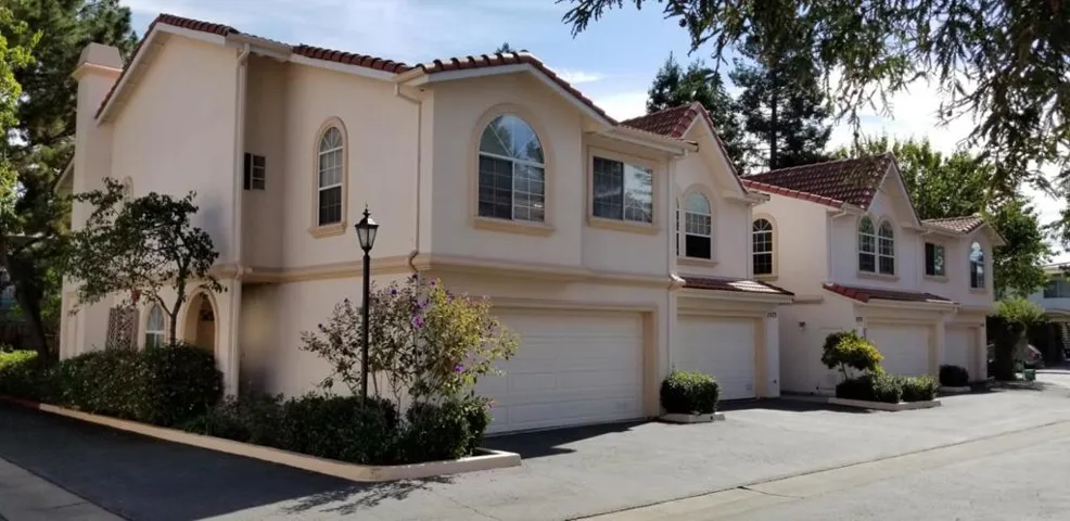 1575 Oxford Street, Redwood City, California 94061
