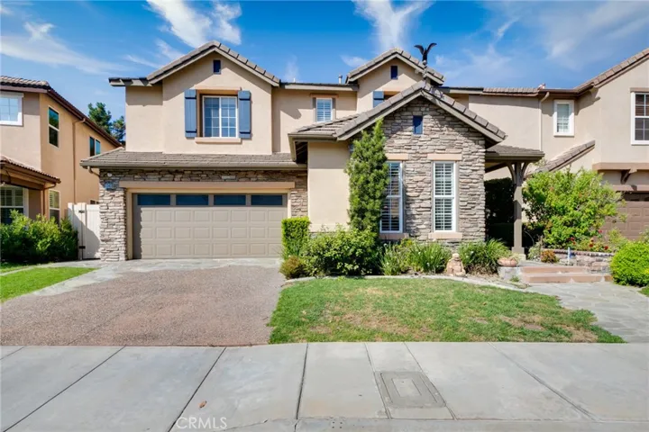 2262 N Faircliff Drive, Orange, California 92867