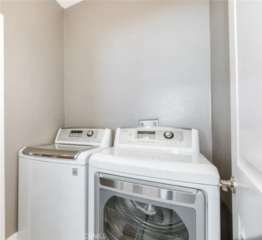 2262 N Faircliff Drive, Orange, California 92867