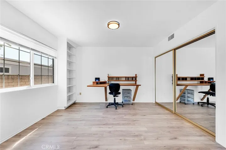 10042 Donna Avenue, Northridge, California 91324