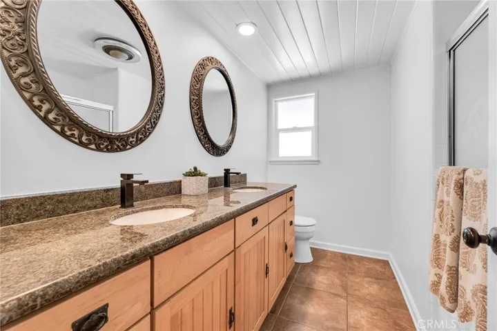 10042 Donna Avenue, Northridge, California 91324