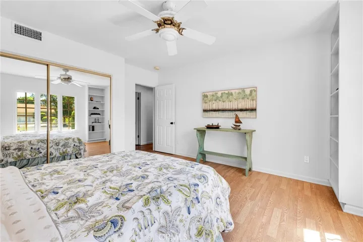 10042 Donna Avenue, Northridge, California 91324