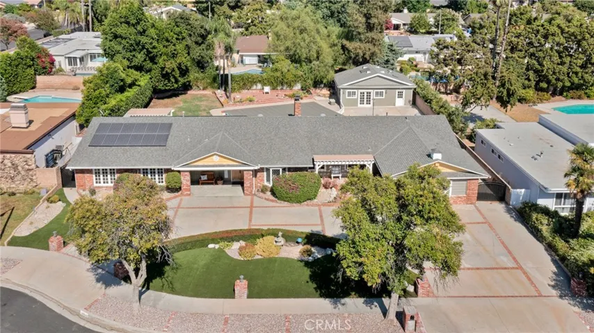 10042 Donna Avenue, Northridge, California 91324