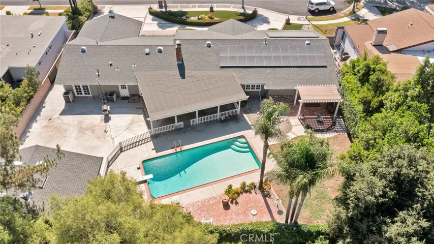 10042 Donna Avenue, Northridge, California 91324