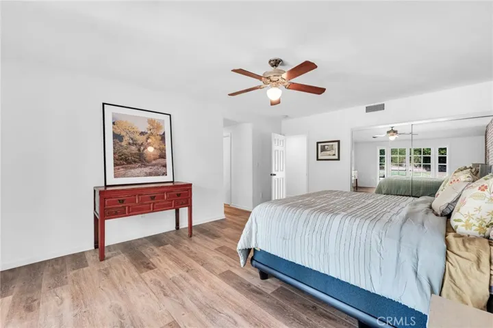 10042 Donna Avenue, Northridge, California 91324