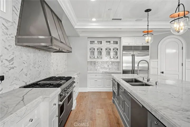 2157 E Ocean Boulevard, Newport Beach, California 92661