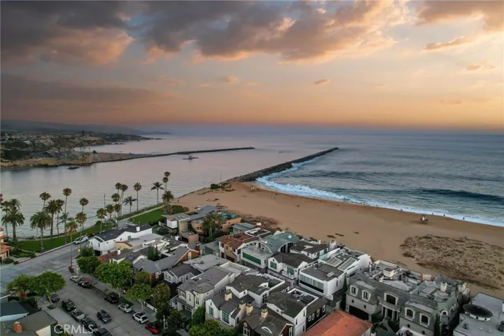 2157 E Ocean Boulevard, Newport Beach, California 92661