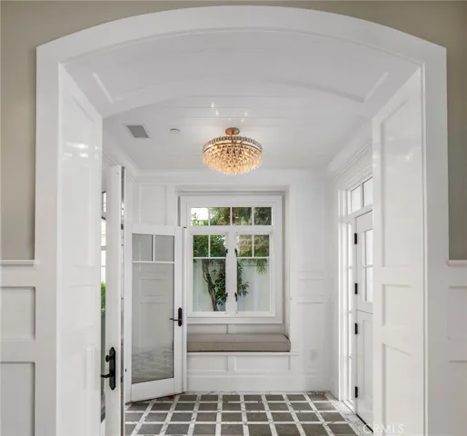 2157 E Ocean Boulevard, Newport Beach, California 92661