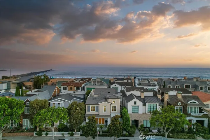 2157 E Ocean Boulevard, Newport Beach, California 92661