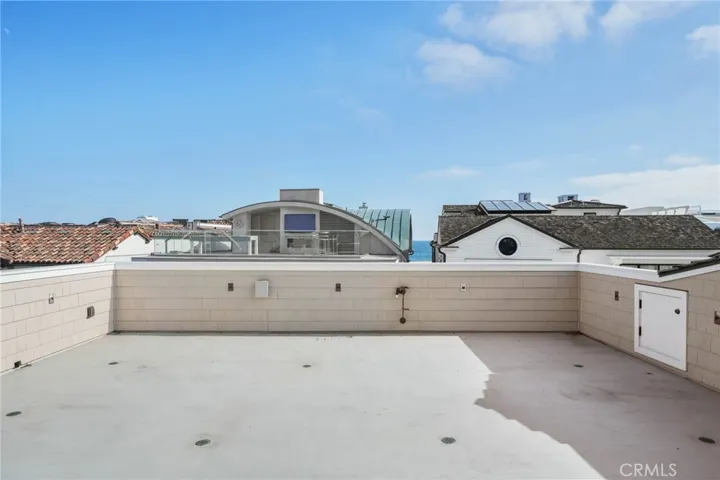 2157 E Ocean Boulevard, Newport Beach, California 92661