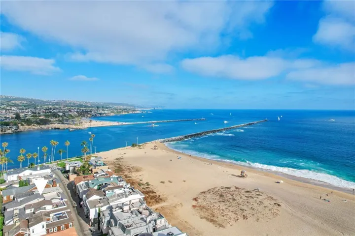 2157 E Ocean Boulevard, Newport Beach, California 92661