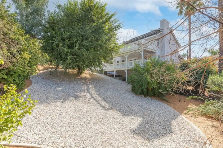 23616 Big Butte Drive, Canyon Lake, California 92587