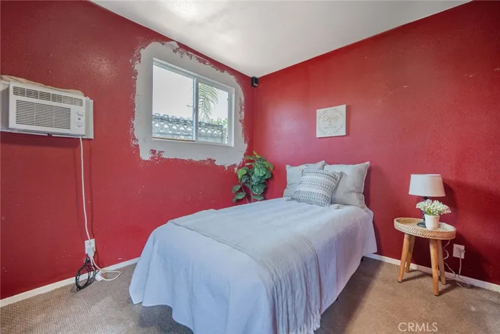 117 N Laurel Street, Santa Ana, California 92703