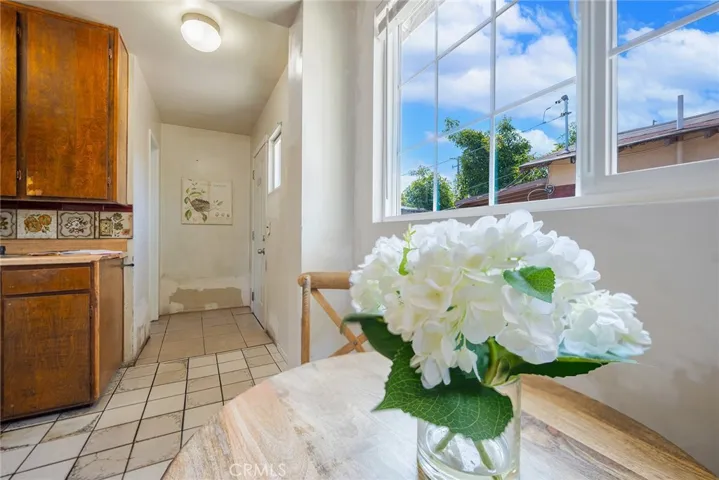 117 N Laurel Street, Santa Ana, California 92703