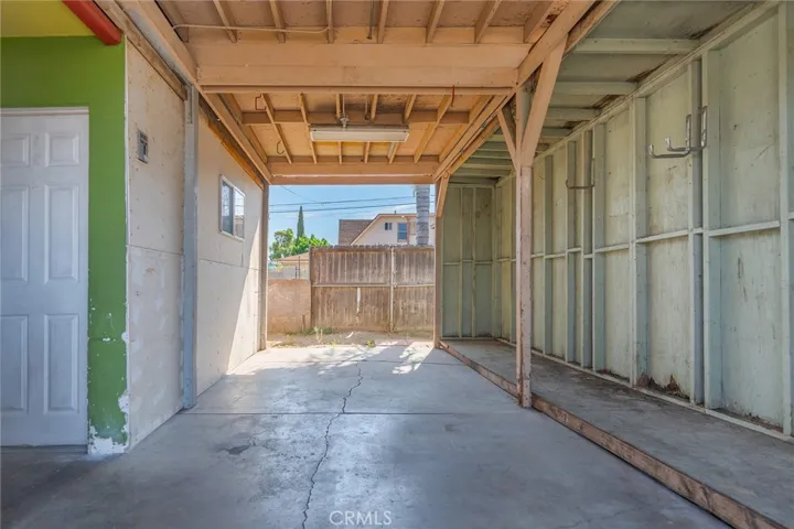 117 N Laurel Street, Santa Ana, California 92703
