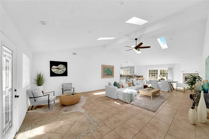 2130 National Avenue, Costa Mesa, California 92627