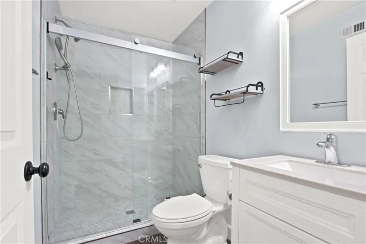 22942 Via Nuez 25, Mission Viejo, California 92691