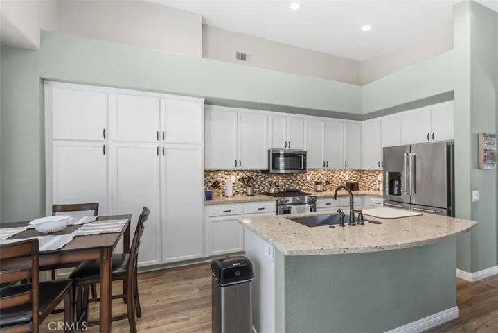 40189 Via Sonoro, Murrieta, California 92562