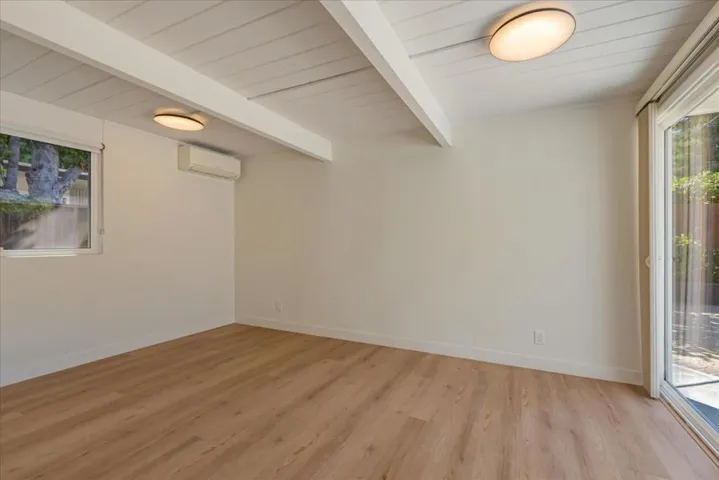470 El Capitan Place, Palo Alto, California 94306